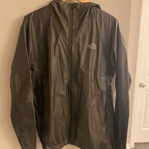Men’s GORTEX The North Face Wind/Rain Jacket.